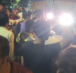বাঘাযতীনে মর্মান্তিক পথ দুর্ঘটনা